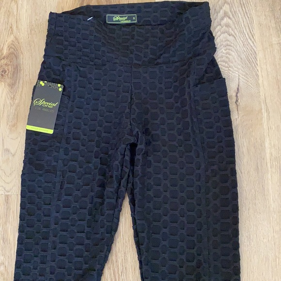 SEXY🔥SCRUNCH BOOTY LEGGING 🔥 BLACK NWT ❤️ - Picture 5 of 8